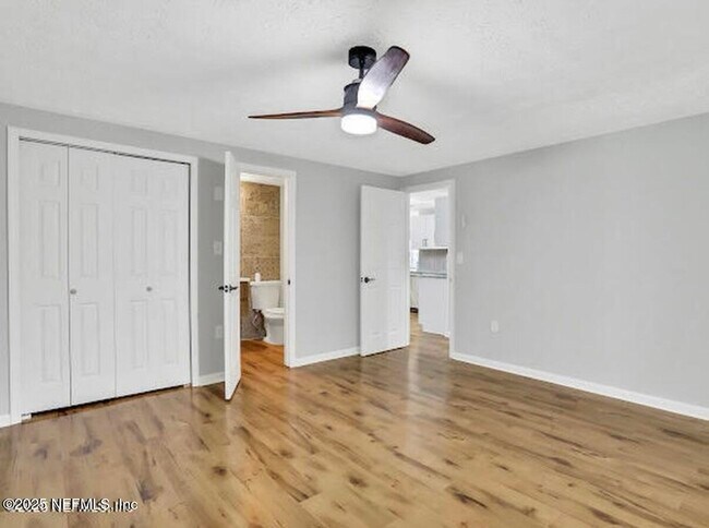 Building Photo - 1527 Monument Oaks Dr
