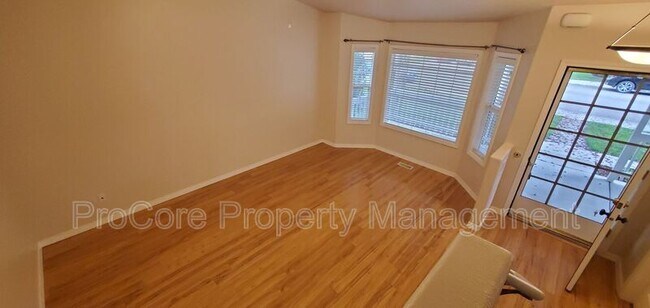 Foto del edificio - 9095 W Calico St