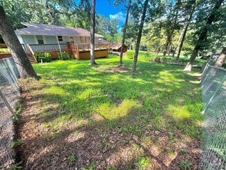 Building Photo - 22675 Lakeway Harbor Dr