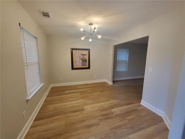 Foto del edificio - 34 Fiore Dr