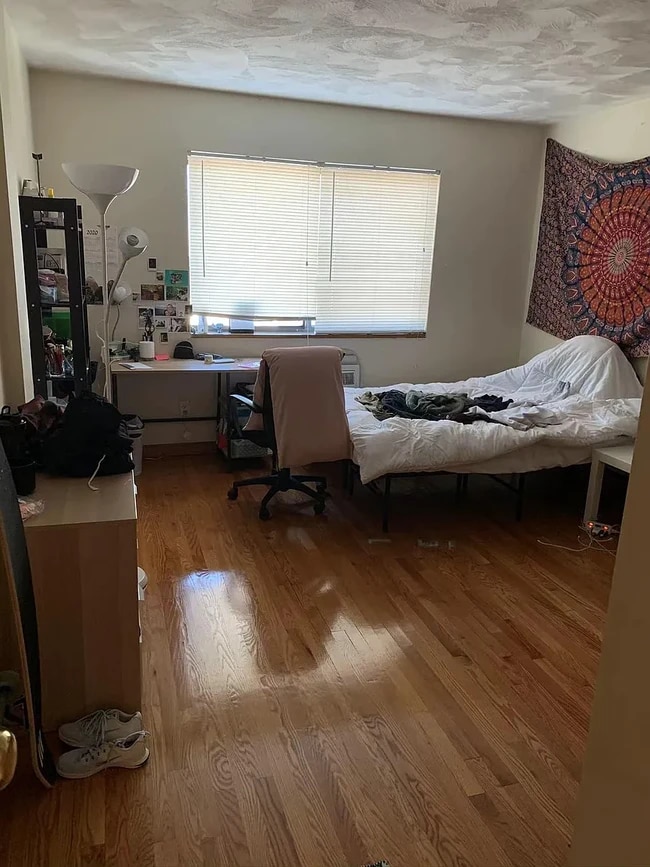 Foto del edificio - 1066 Commonwealth Ave