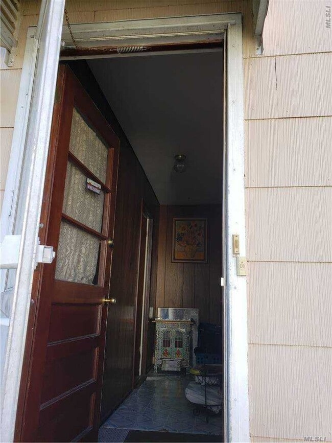 Building Photo - 1339 Woodside Ave