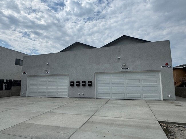 Building Photo - 7871 Glencoe Drive