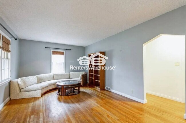 Foto del edificio - 1601 56th St