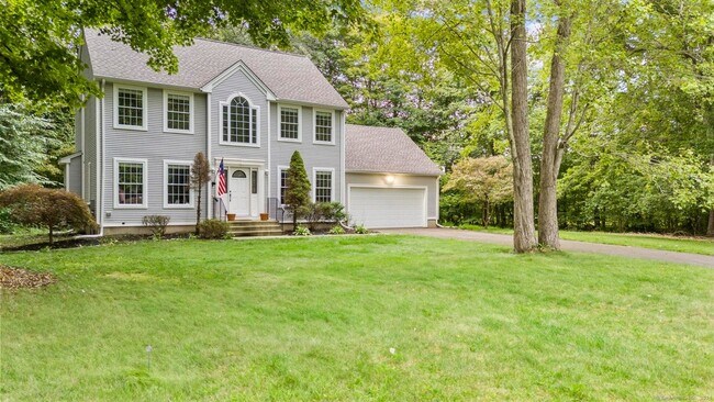 Foto del edificio - 232 Woodmont Dr