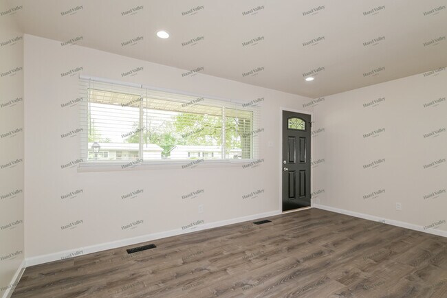 Building Photo - 1510 Mullanphy Ln