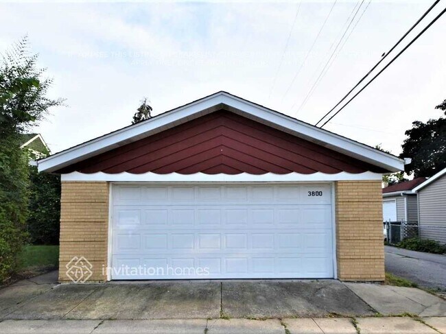 Foto del edificio - 3800 Euclid Ave