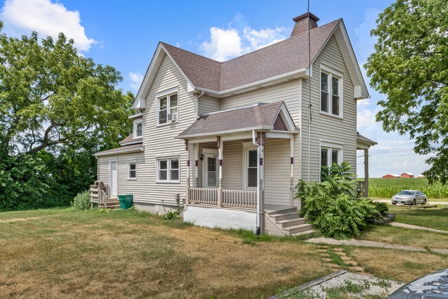 Building Photo - 19025 E County Line Rd