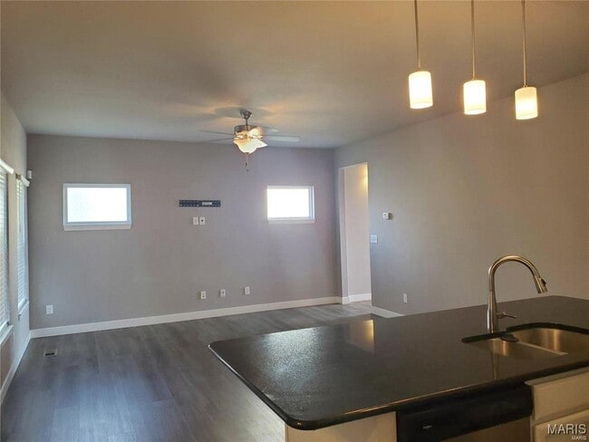 Building Photo - 228 Harmony Ridge Dr