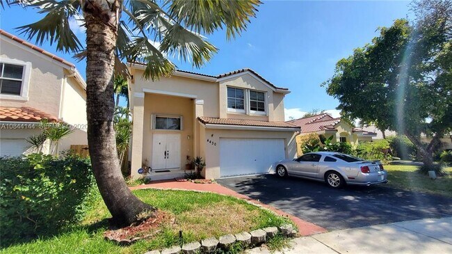 Foto del edificio - 4430 SW 82nd Way