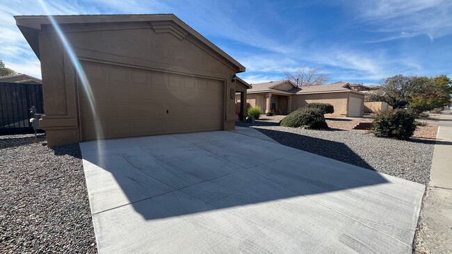 Foto del edificio - Lovely Home In Stonbrige Subdivision