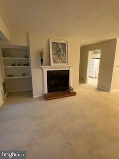 Building Photo - 7731 Willow Point Dr