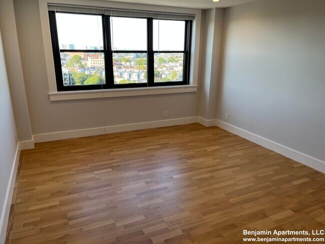 Foto del edificio - 1410 Columbia Rd