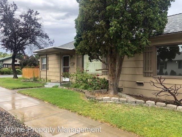Foto del edificio - 931-935 SW Black Butte Blvd