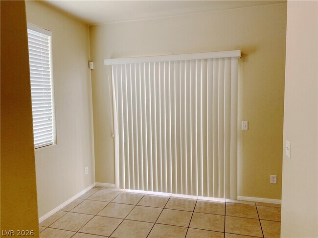 Foto del edificio - 7686 Hampton Cove Ln