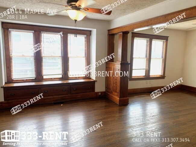 Foto del edificio - 1044 W Maple Ave