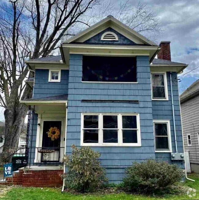 Apartments For Rent in Sanford NY with Hardwood Floors 2 Rentals