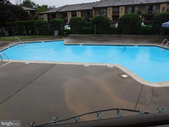 Building Photo - 9906 Bustleton Ave