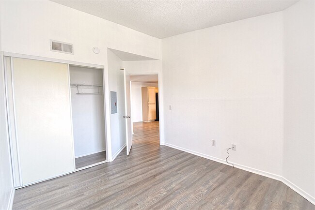 Foto del edificio - Well-Kept 2 Bedroom Condo with Amazing Views