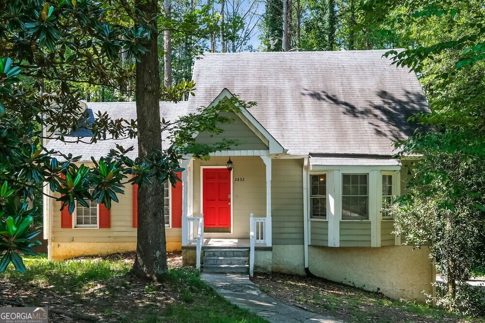 Foto principal - 2432 Hillboro Cir S W
