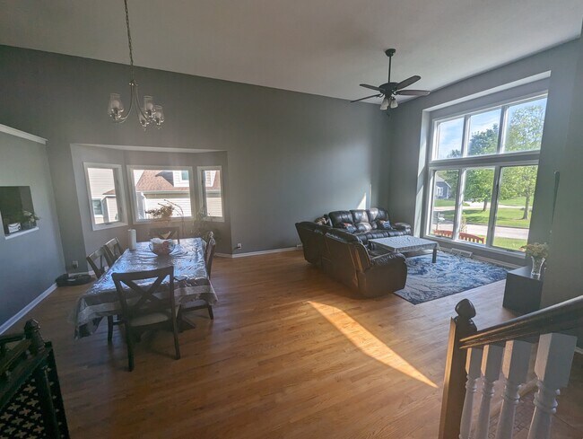 Foto del edificio - Elegant 4 Bed with Solar panels in Sussex