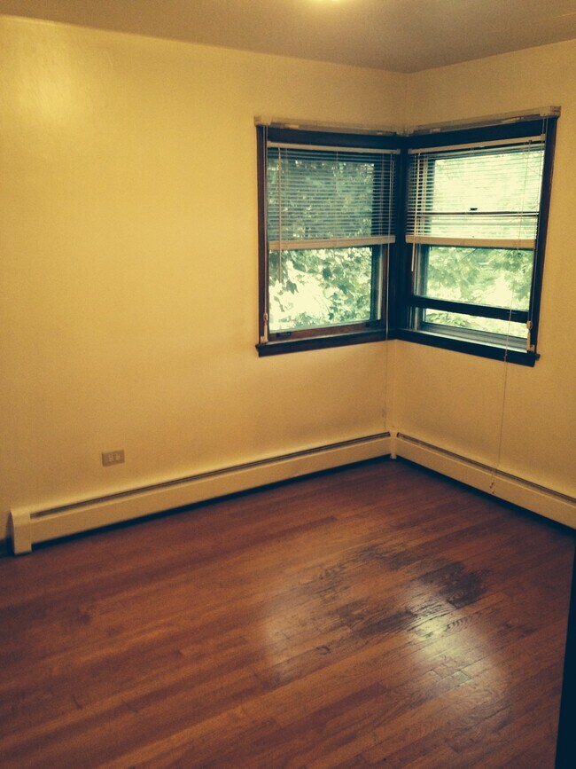 Dormitorio 2 - 7450 Franklin St