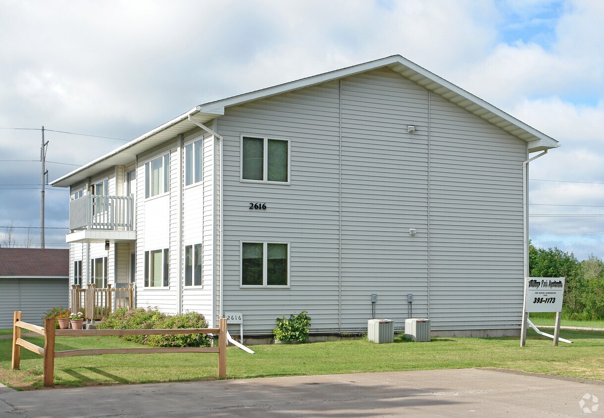 Primary Photo - 2616 N 28th St