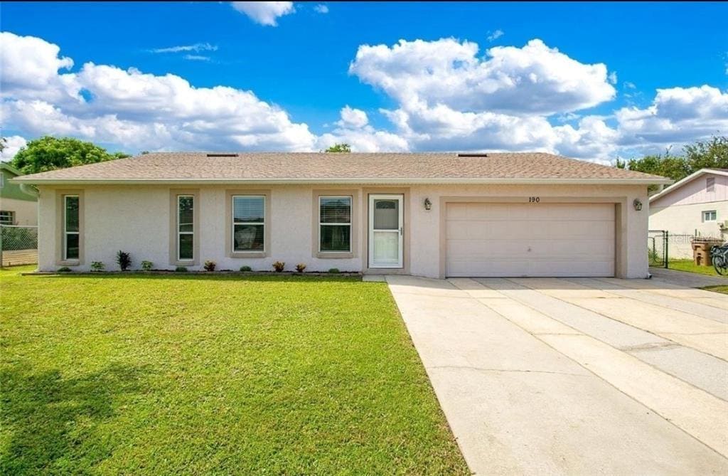 Foto principal - 190 E Cedarwood Cir