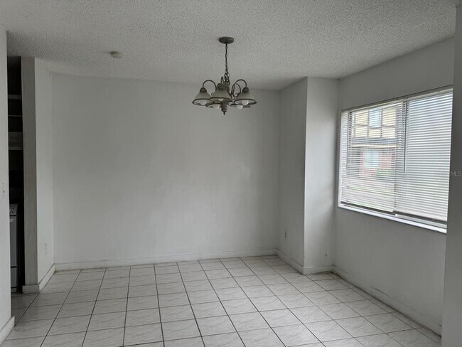 Foto del edificio - 2336 Huntington Green Ct