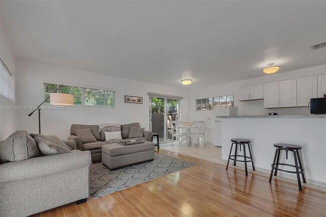 Foto del edificio - 3100 Blaine St