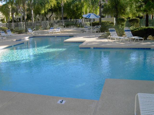 Building Photo - 11515 N 91st St