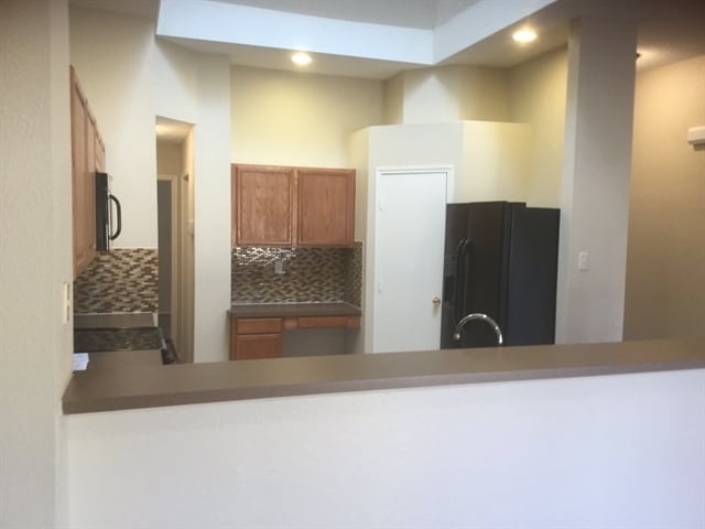 Building Photo - 1037 Winding Creek Dr
