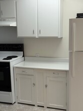 Building Photo - 887 Natural Chimneys Rd