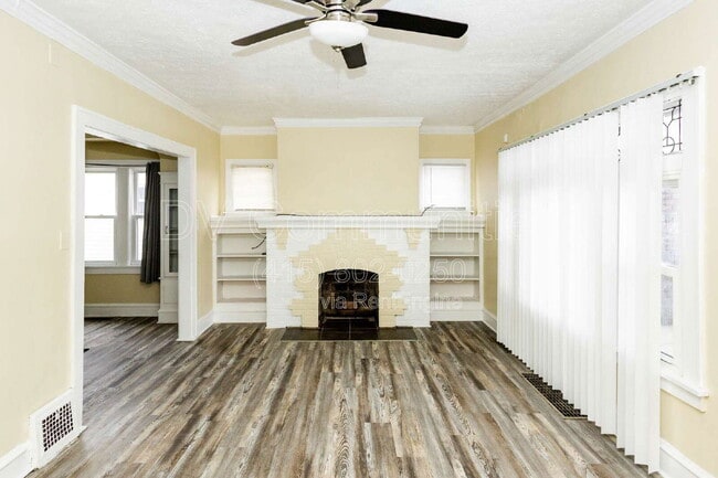 Foto del edificio - 3677 Ludgate Rd