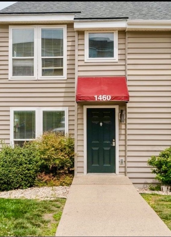 Photo - 1460 Devon Lane