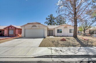 Building Photo - 4814 Spring Falls Way