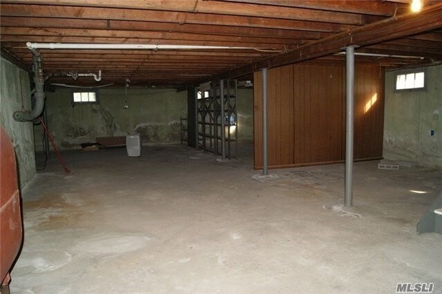 Foto del edificio - 34 Shebar Dr