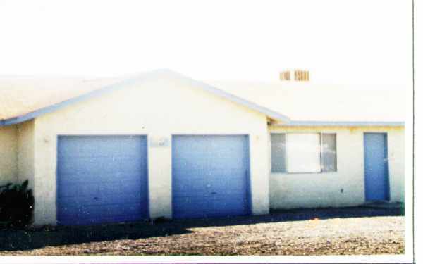 Building Photo - 2245 W Nebraska St