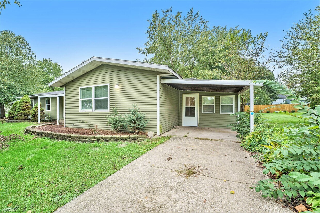 Primary Photo - 1 br, 1 bath House - 304 Olds Ave # B