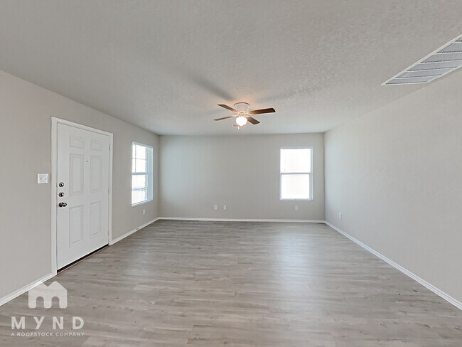 Building Photo - 5112 Fowler Crst