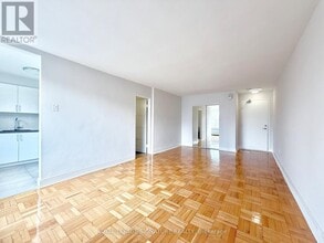 Building Photo - 1545 Bathurst St