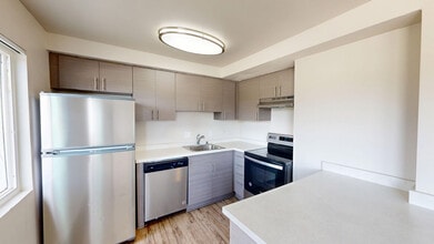 Interior Photo - Rosebeach