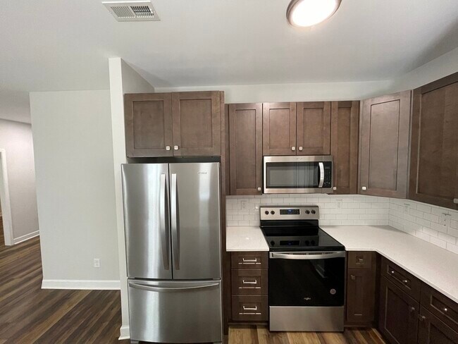 Foto del edificio - 621 Northway Dr