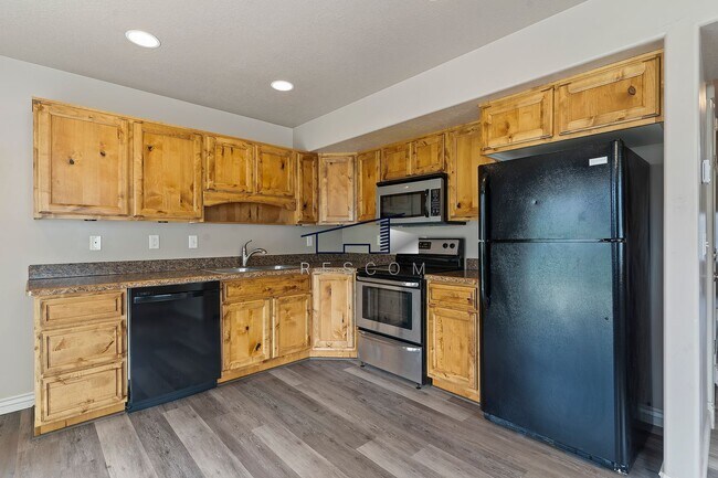 Foto del edificio - Fantastic Ogden 3 Bedrooom Townhouse!