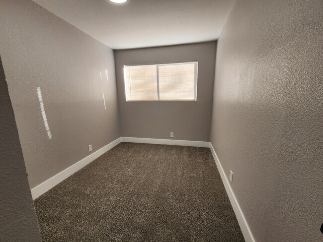 Foto del edificio - 5526 Cottonwood Ave