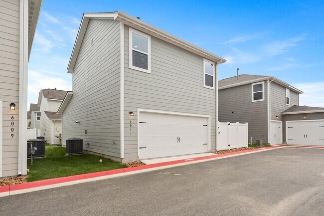 Building Photo - 6025 Cooper Cash