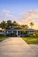 Building Photo - 514 42nd Ave N