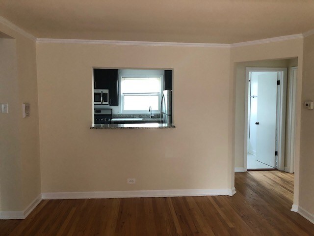 Building Photo - 4262 W Nelson St