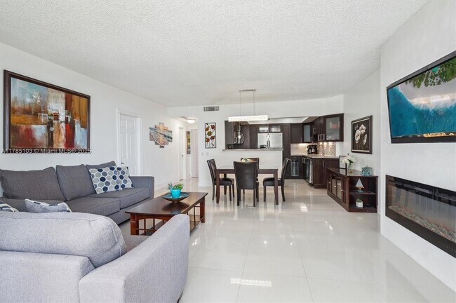 Foto del edificio - 3505 S Ocean Dr