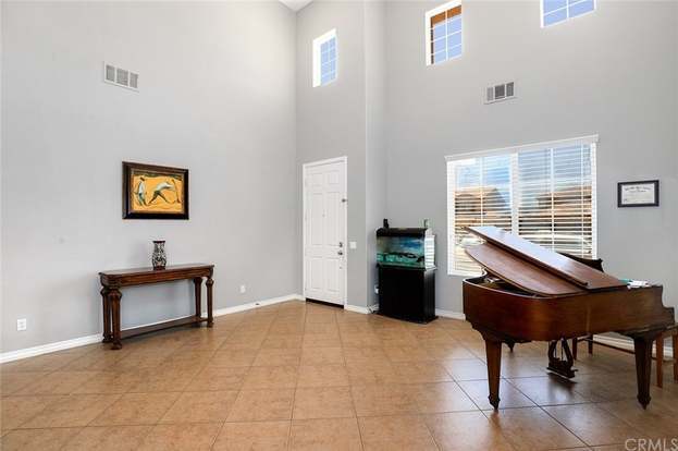 Foto del edificio - 14809 Hidden Palm Ct